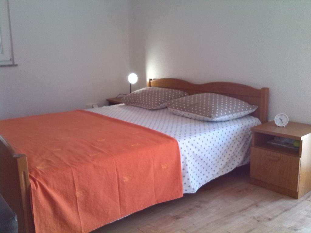 Apartments Batarilo Gornji Karin Habitación foto